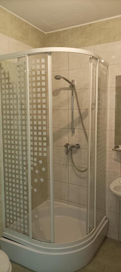 Hotel Przylesie Sierosław エクステリア 写真